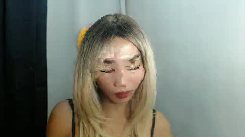 sexyshinixx online show from March 2025 02:18:01 PM