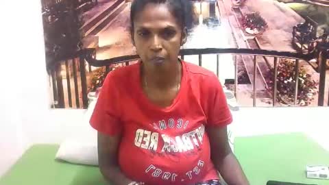 sexyva4u2luv online show from March 2025 06:05:02 PM