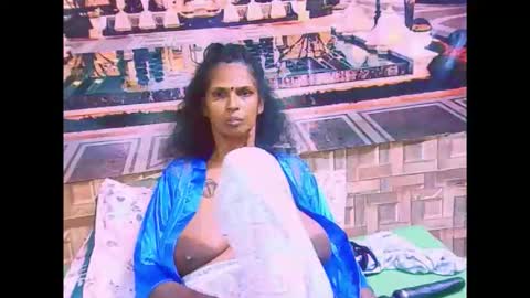 sexyva4u2luv online show from September 2025 09:25:02 PM