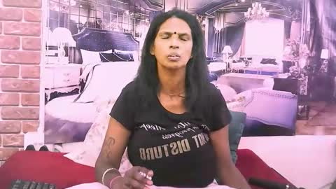 sexyva4u2luv online show from November 2025 07:02:02 PM