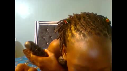 VIVIAN online show from January 2025 08:32:02 AM