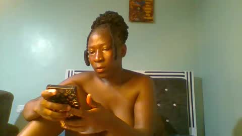 VIVIAN online show from March 2025 06:52:02 AM