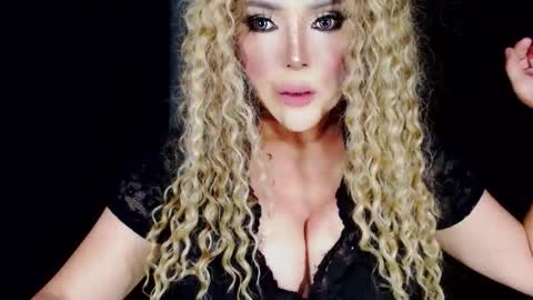 Audrey Maristela online show from September 2025 09:25:01 PM