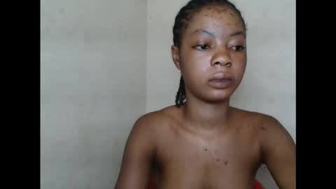 sexyxpeach online show from October 2025 05:19:02 PM