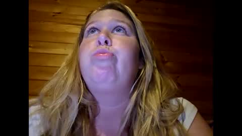 Snapshot of sexyy_lexyyy chatting on April 2026 03:26:01 AM sexyy_lexyyy online show from April 2026 03:26:01 AM