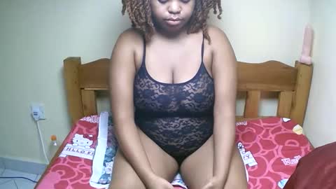 Snapshot of sexyyred_ chatting on March 2026 06:35:01 PM sexyyred_ online show from March 2026 06:35:01 PM