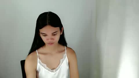 Snapshot of sexyzendaya_69 chatting on October 2025 01:42:02 PM Zendaya online show from October 2025 01:42:02 PM