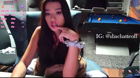 Snapshot of shachatte chatting on November 2025 09:43:01 AM Shachatte online show from November 2025 09:43:01 AM