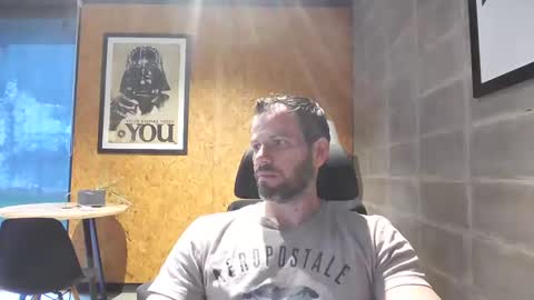 Snapshot of shad0w_hunter chatting on February 2025 09:41:02 PM shad0w_hunter online show from February 2025 09:41:02 PM