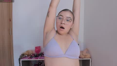 Snapshot of shadaraa chatting on June 2026 08:00:01 PM shadara online show from June 2026 08:00:01 PM