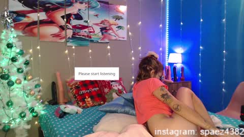 Snapshot of shadia_squirt chatting on December 2024 12:07:02 PM shadia online show from December 2024 12:07:02 PM