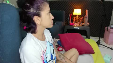 Snapshot of shadia_squirt chatting on September 2025 09:14:01 AM shadia online show from September 2025 09:14:01 AM