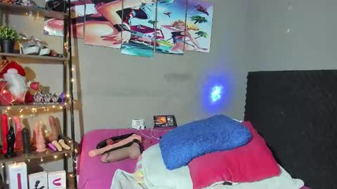 Snapshot of shadia_squirt chatting on October 2025 02:45:02 AM shadia online show from October 2025 02:45:02 AM