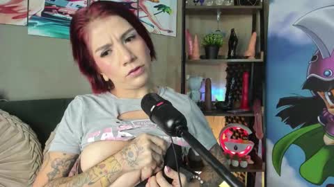 Snapshot of shadia_squirt chatting on March 2026 07:23:01 AM shadia online show from March 2026 07:23:01 AM