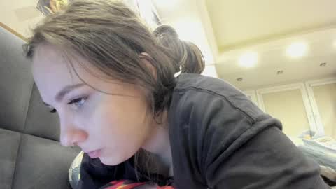 shadow_raffi online show from December 2024 12:15:02 AM