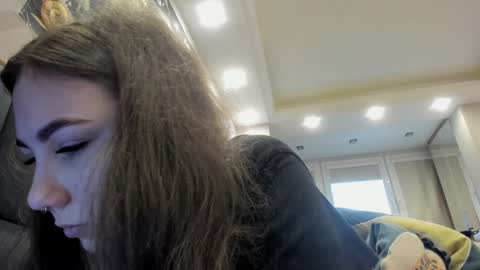 shadow_raffi online show from December 2024 11:22:02 AM