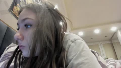 shadow_raffi online show from January 2025 03:39:01 AM