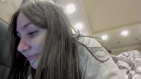 shadow_raffi online show from January 2025 03:32:02 AM