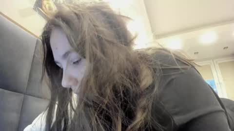 shadow_raffi online show from February 2025 03:06:01 PM