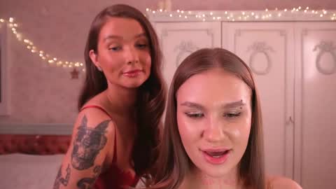 Sindy and Nancy  Next stream 1 December  online show from January 2025 04:48:02 PM