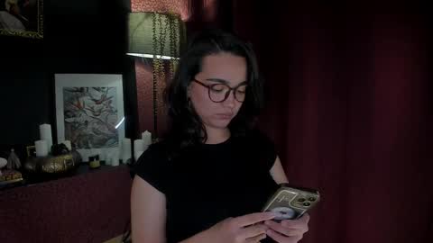 Lily  online show from October 2025 08:53:02 PM