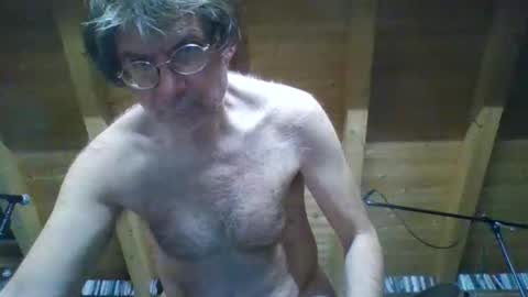 Snapshot of shairy702 chatting on October 2025 02:22:02 AM shairy702 online show from October 2025 02:22:02 AM