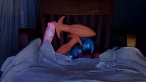 shakespeareisahomie online show from November 2025 04:46:01 AM