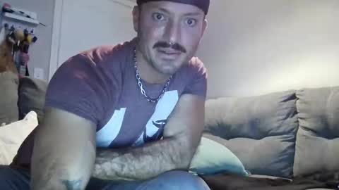 Snapshot of shameus69 chatting on April 2026 02:05:01 AM shameus69 online show from April 2026 02:05:01 AM