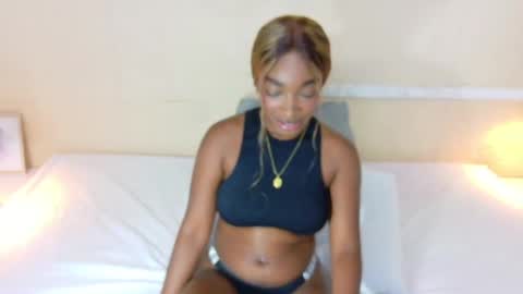 Snapshot of shamira_moore chatting on October 2025 08:26:01 PM Catalina online show from October 2025 08:26:01 PM