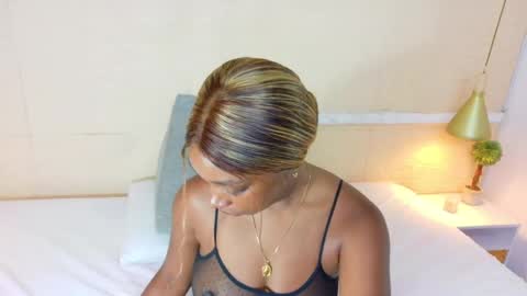 Snapshot of shamira_moore chatting on October 2025 08:07:02 PM Catalina online show from October 2025 08:07:02 PM