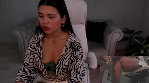 Snapshot of shanabellucy chatting on February 2025 07:16:01 PM onlyfans shanabellucy online show from February 2025 07:16:01 PM