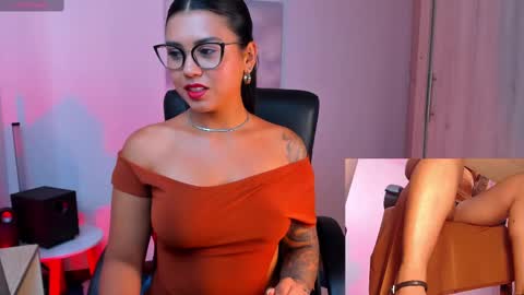 Snapshot of shanabellucy chatting on September 2025 06:41:02 PM onlyfans shanabellucy online show from September 2025 06:41:02 PM