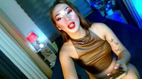 Snapshot of shane_hugexx chatting on September 2025 06:08:02 PM MISS SHANE online show from September 2025 06:08:02 PM