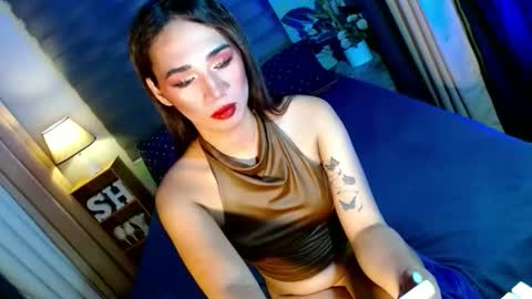 Snapshot of shane_hugexx chatting on December 2025 08:14:02 PM MISS SHANE online show from December 2025 08:14:02 PM