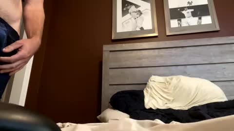 ShaneConn online show from October 2025 03:24:01 PM