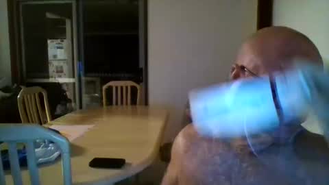 shaneo781570 online show from April 2026 07:03:01 PM