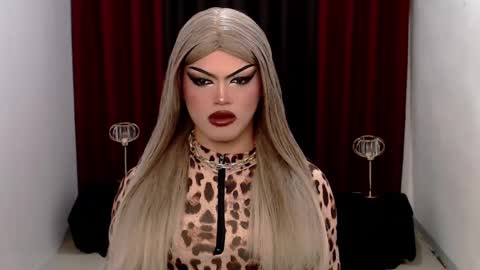 Snapshot of shanex01 chatting on January 2025 06:17:01 AM Shane X online show from January 2025 06:17:01 AM