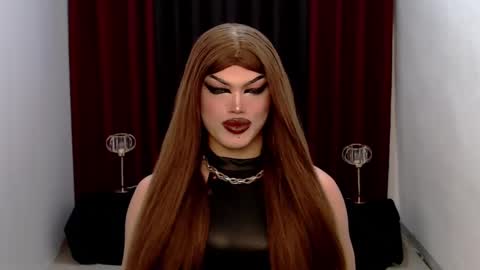 Snapshot of shanex01 chatting on January 2025 12:07:01 PM Shane X online show from January 2025 12:07:01 PM