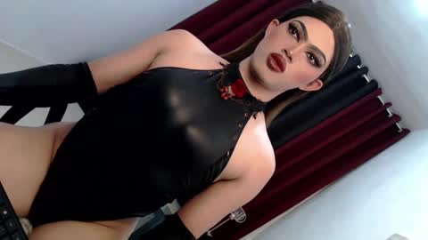 Snapshot of shanex01 chatting on February 2025 12:22:01 PM Shane X online show from February 2025 12:22:01 PM