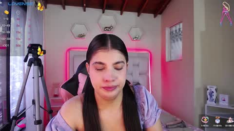 Shana online show from January 2025 01:11:01 PM