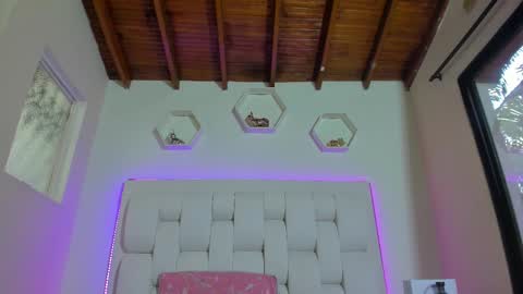 Shana online show from November 2025 02:16:01 PM