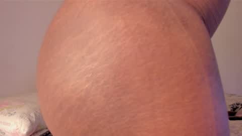 Snapshot of shannick03 chatting on January 2025 11:39:02 PM shack03 online show from January 2025 11:39:02 PM