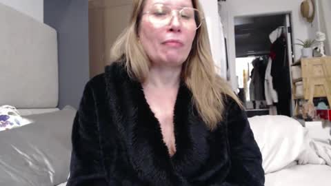 Shannon07 online show from January 2025 02:05:01 PM