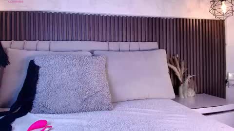 SHANON online show from February 2026 07:17:02 PM