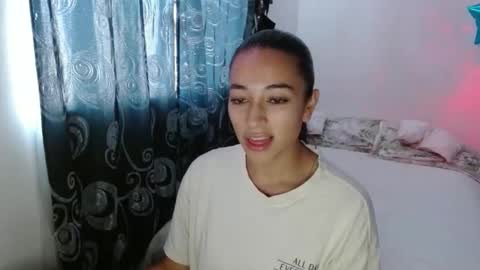 Snapshot of shantal_d03 chatting on October 2025 08:29:02 PM shantal_d03 online show from October 2025 08:29:02 PM