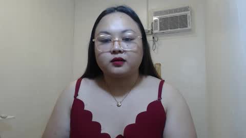 Snapshot of shantal_romance8 chatting on April 2026 12:43:01 PM shantal_romance8 online show from April 2026 12:43:01 PM