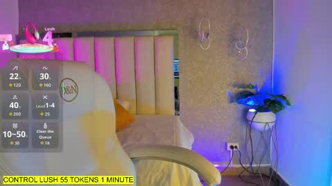 Snapshot of shantal_thompson21 chatting on April 2026 11:22:02 AM Shantal online show from April 2026 11:22:02 AM