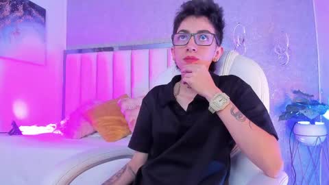 Snapshot of shantal_thompson21 chatting on April 2026 11:30:02 AM Shantal online show from April 2026 11:30:02 AM