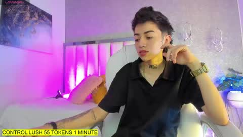 Snapshot of shantal_thompson21 chatting on April 2026 11:26:02 AM Shantal online show from April 2026 11:26:02 AM