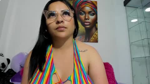 Snapshot of shantall_8 chatting on February 2025 10:07:02 PM karol online show from February 2025 10:07:02 PM